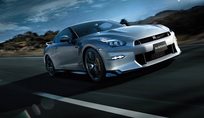 Nissan GT-R MY2025 główne