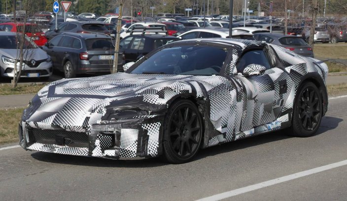 Ferrari super-GT spyshot