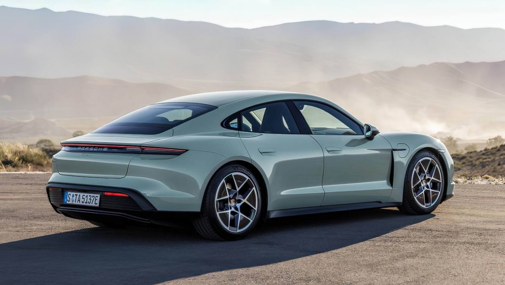 2024 Porsche Taycan 4S tył