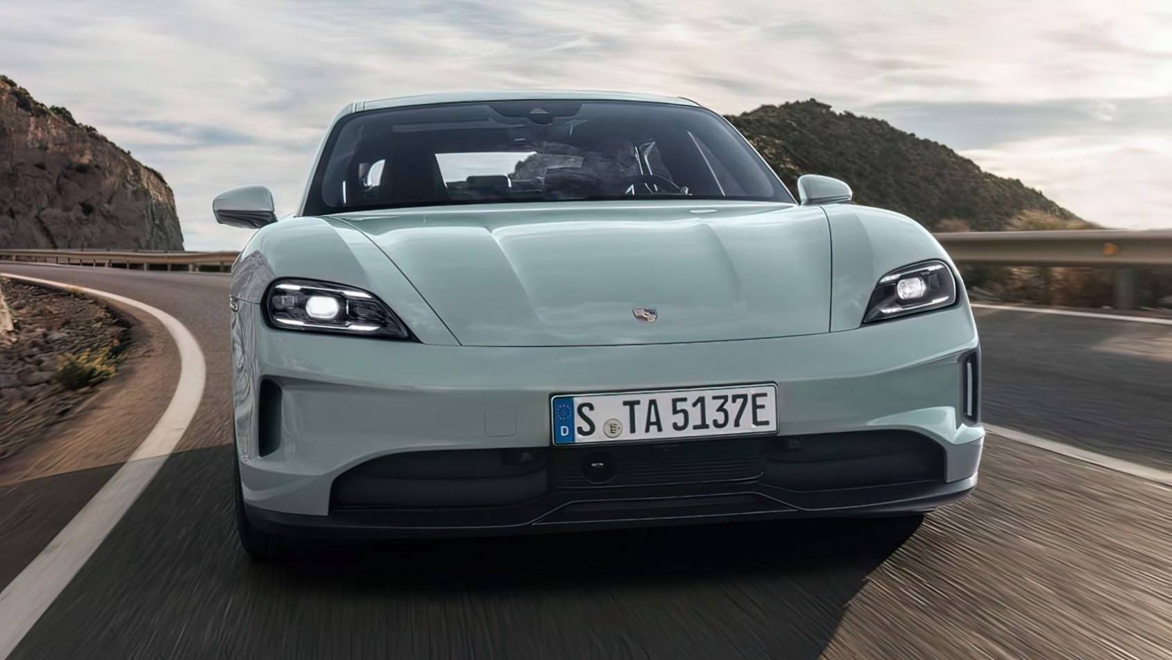 2024 Porsche Taycan przód