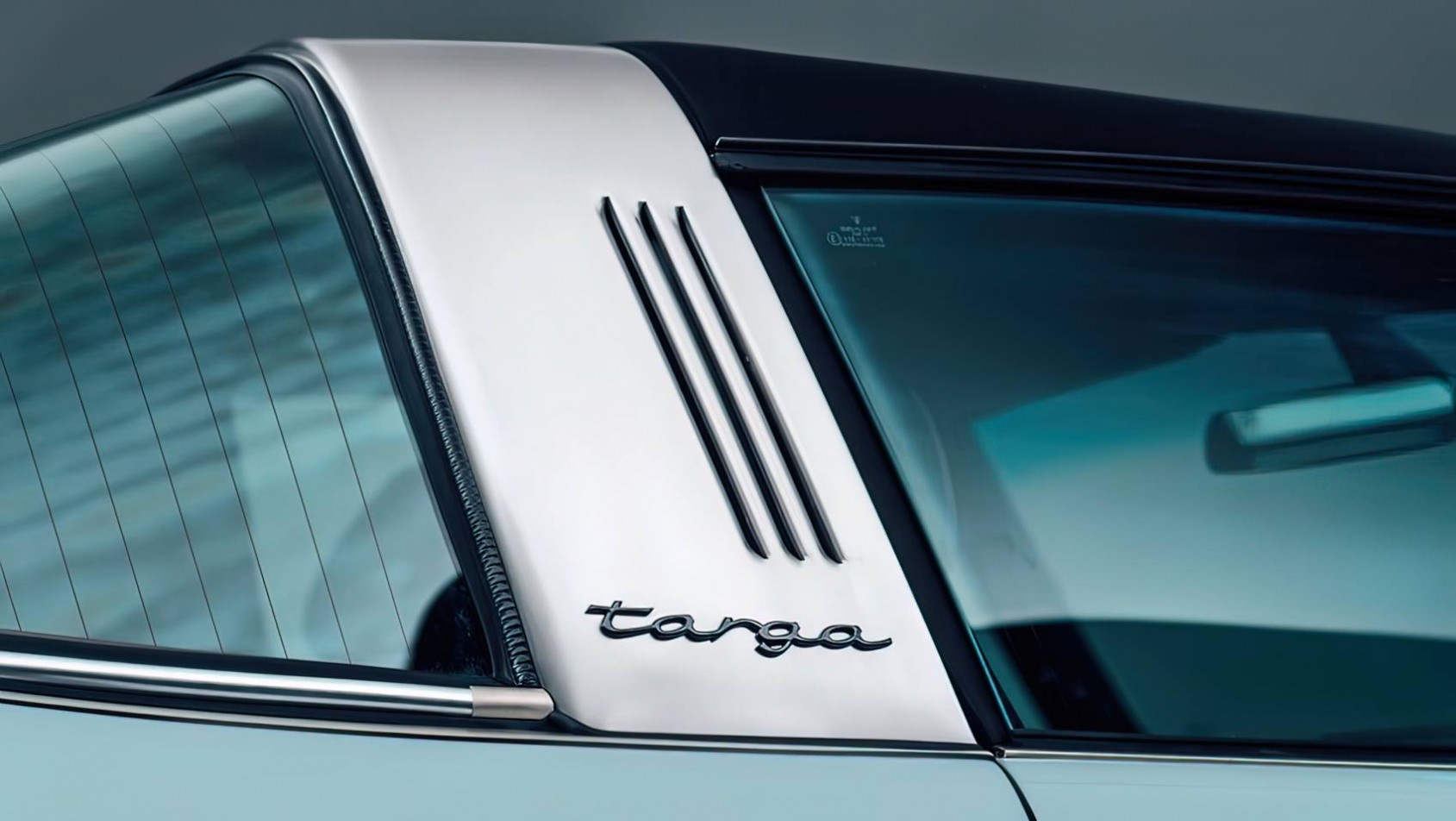 Theon Design 911 Targa logo
