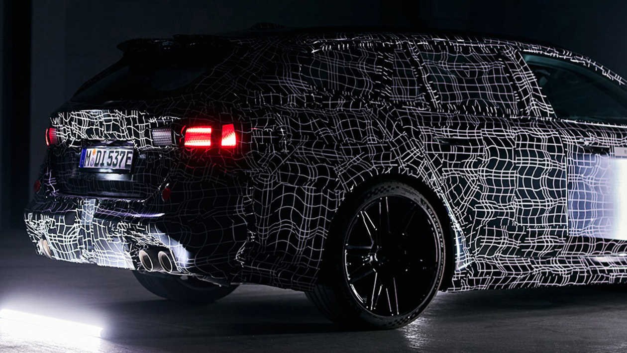 BMW M5 Touring zarys tyłu