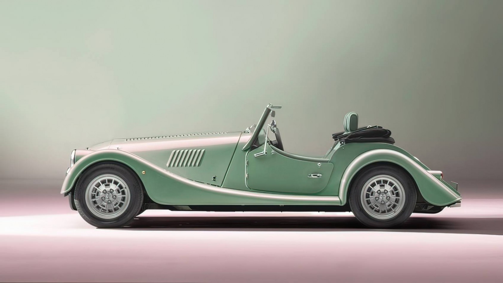 Morgan Plus Four MY2024 linia boczna