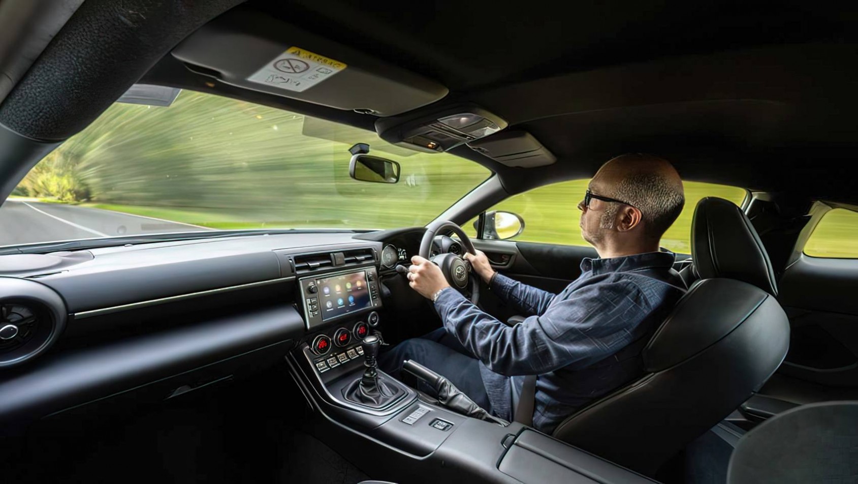 Toyota GR86 v GT86 prowadzenie