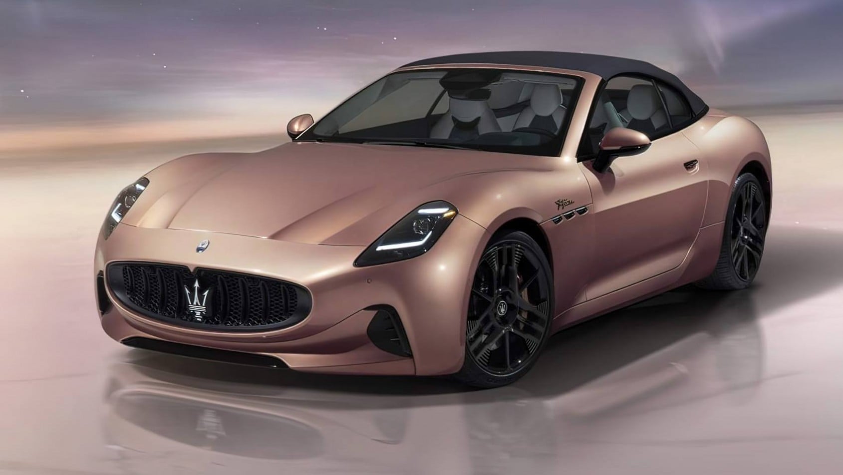 Maserati GranCabrio Folgore zamknięty dach