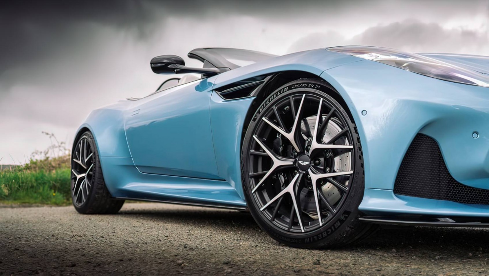 Aston Martin DB12 Aston Martin DB12 Volante koła