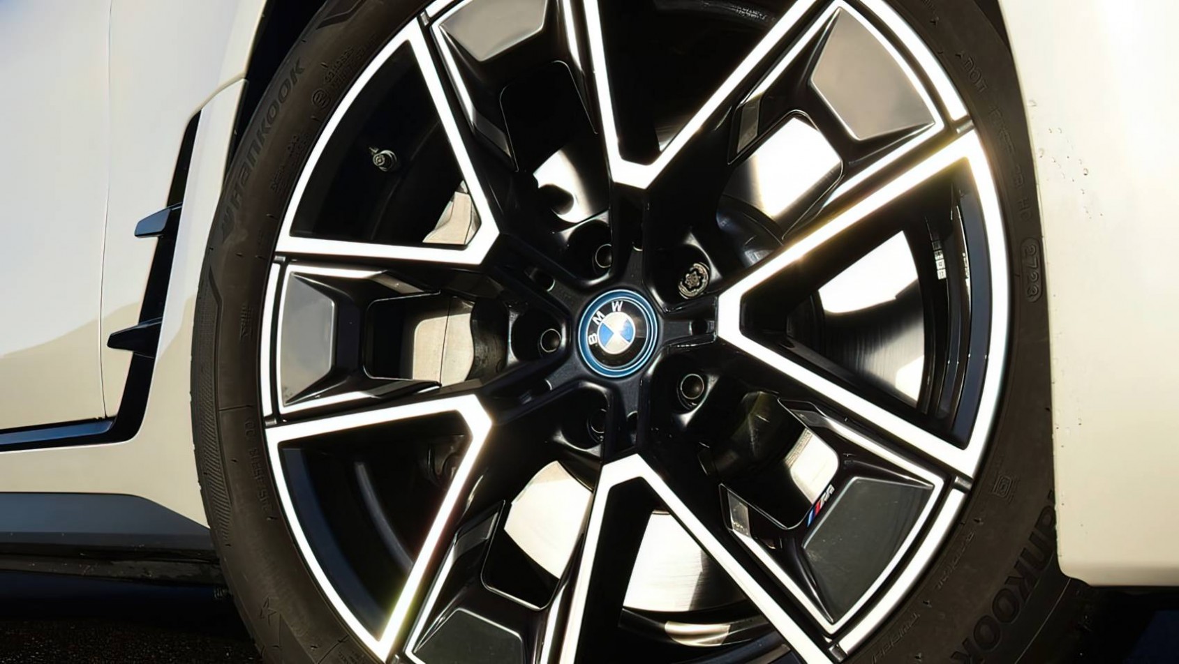 2024 BMW i4 eDrive35 felgi