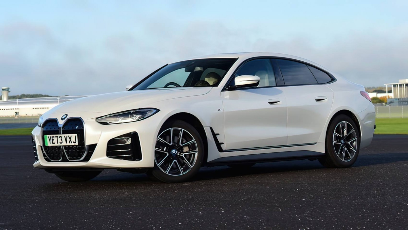 2024 BMW i4 eDrive35 design