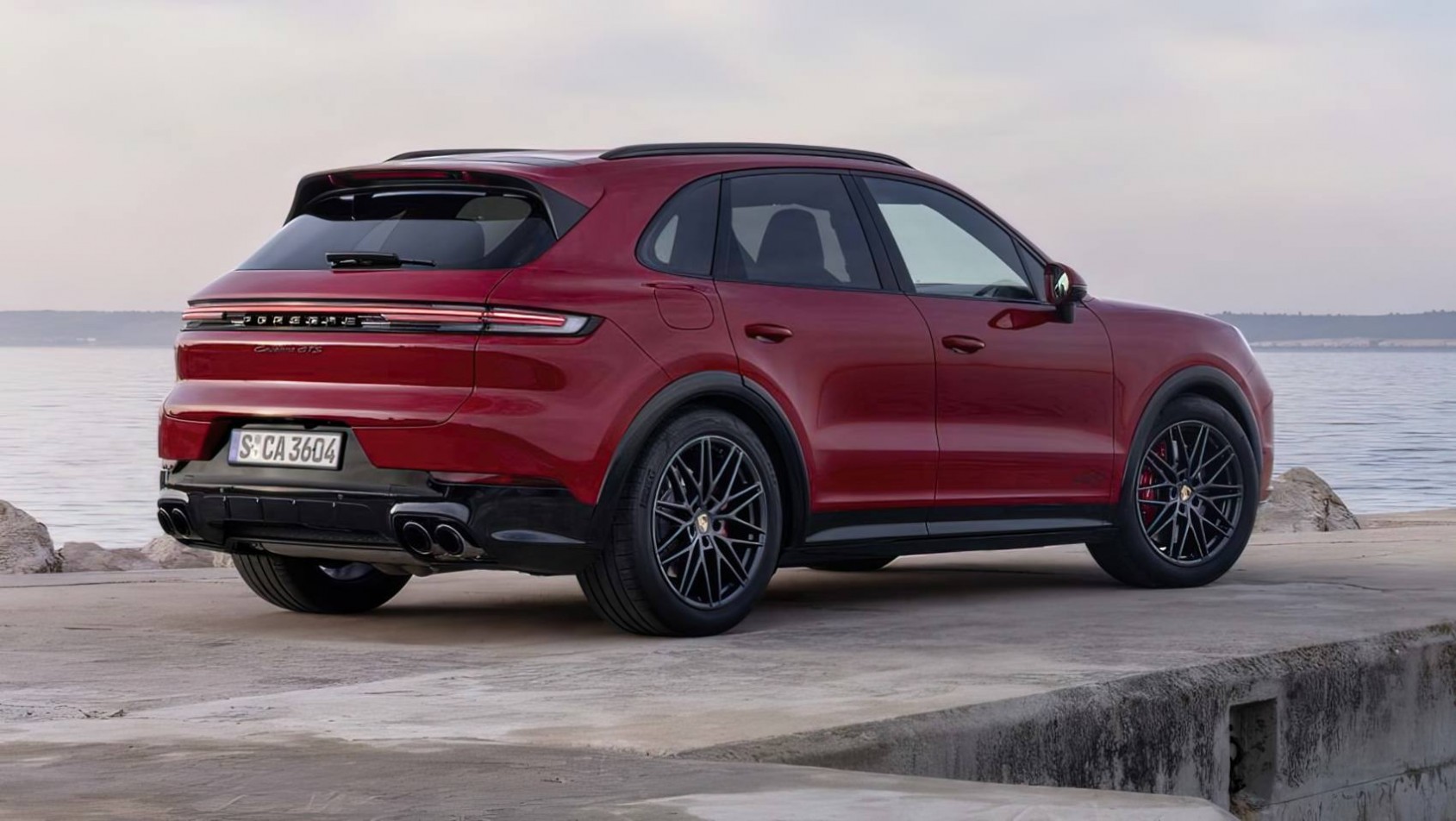 2024 Porsche Cayenne GTS design