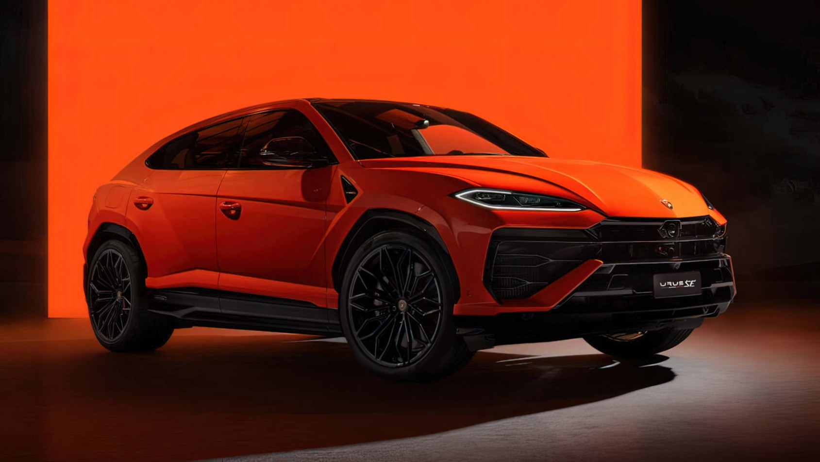 2024 Lamborghini Urus SE premiera