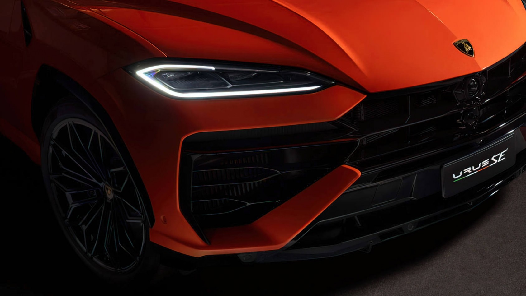2024 Lamborghini Urus SE detal LED