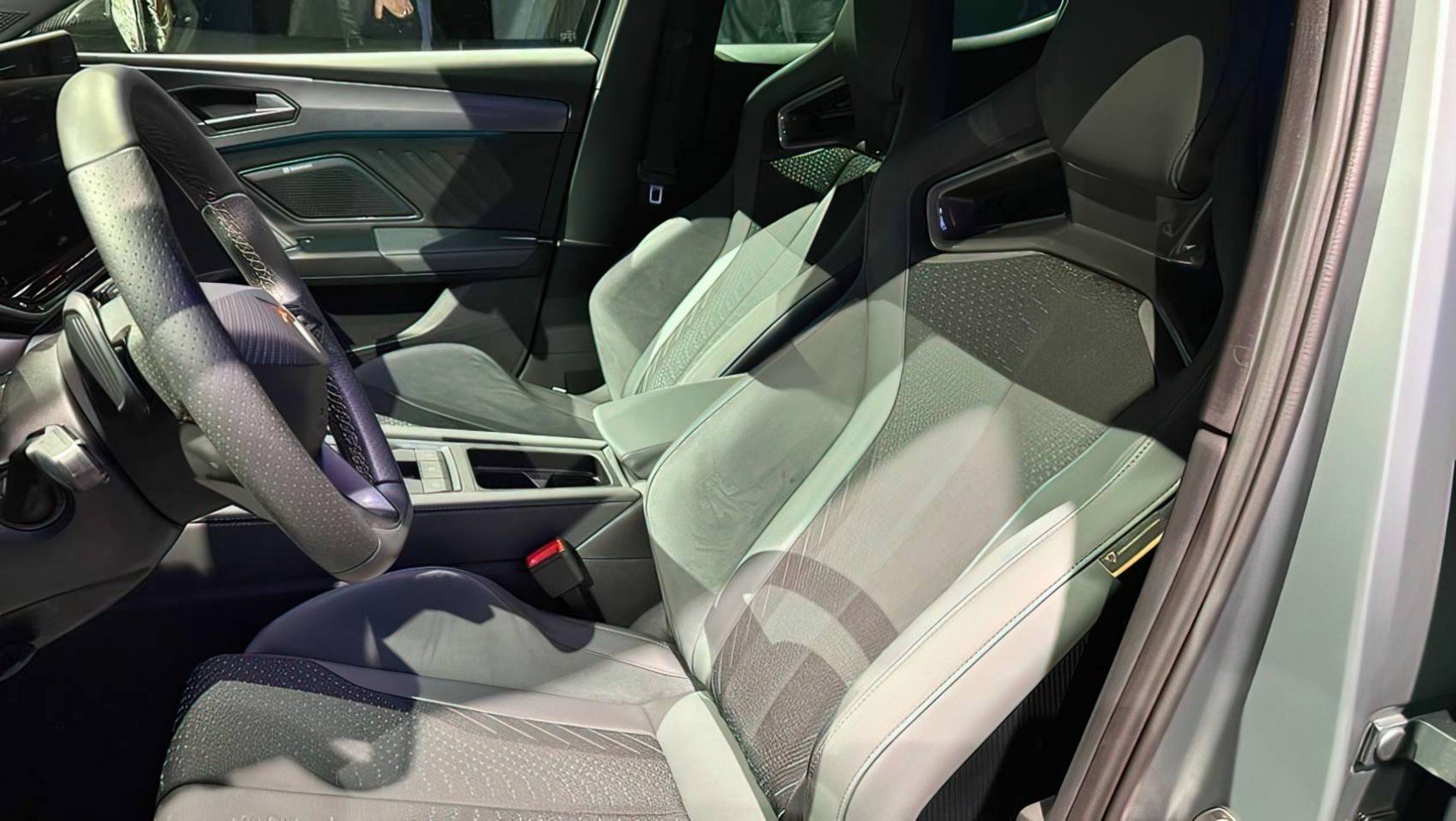 2024 Cupra Formentor wnętrze