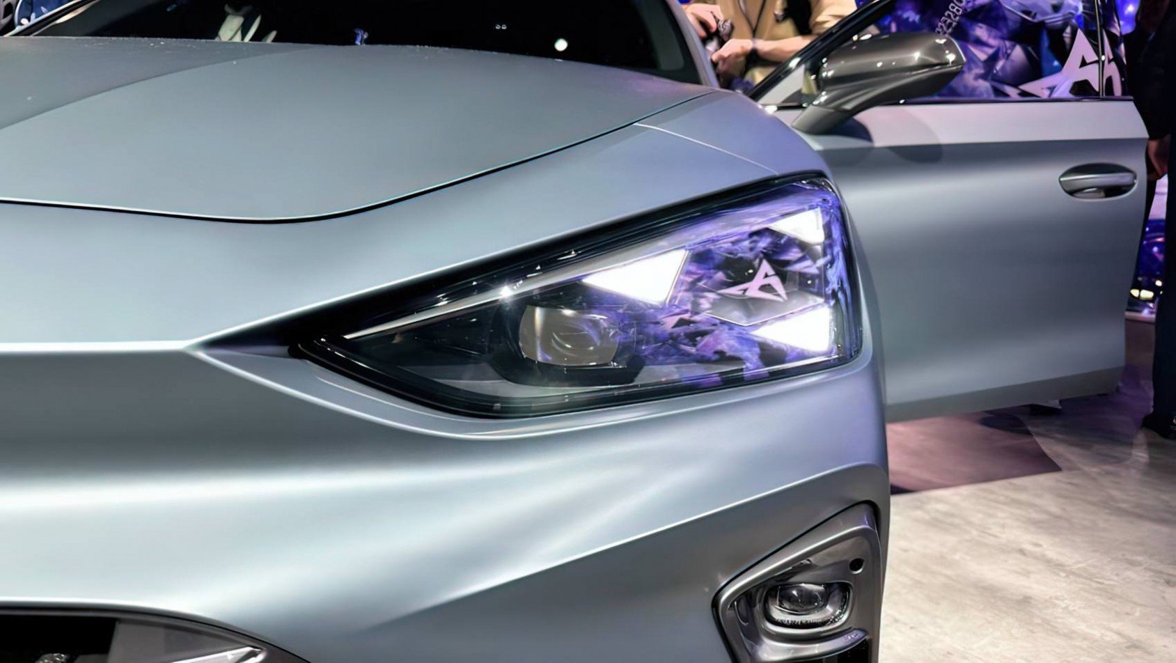 2024 Cupra Leon matrix led