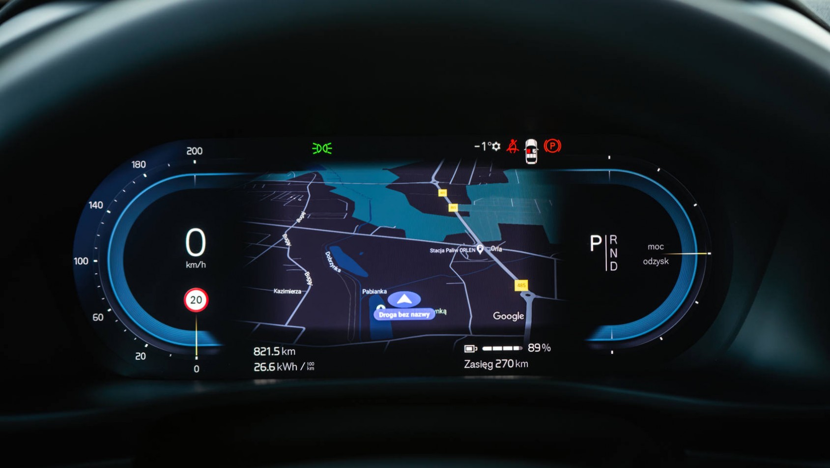 Volvo XC40 Recharge zegary