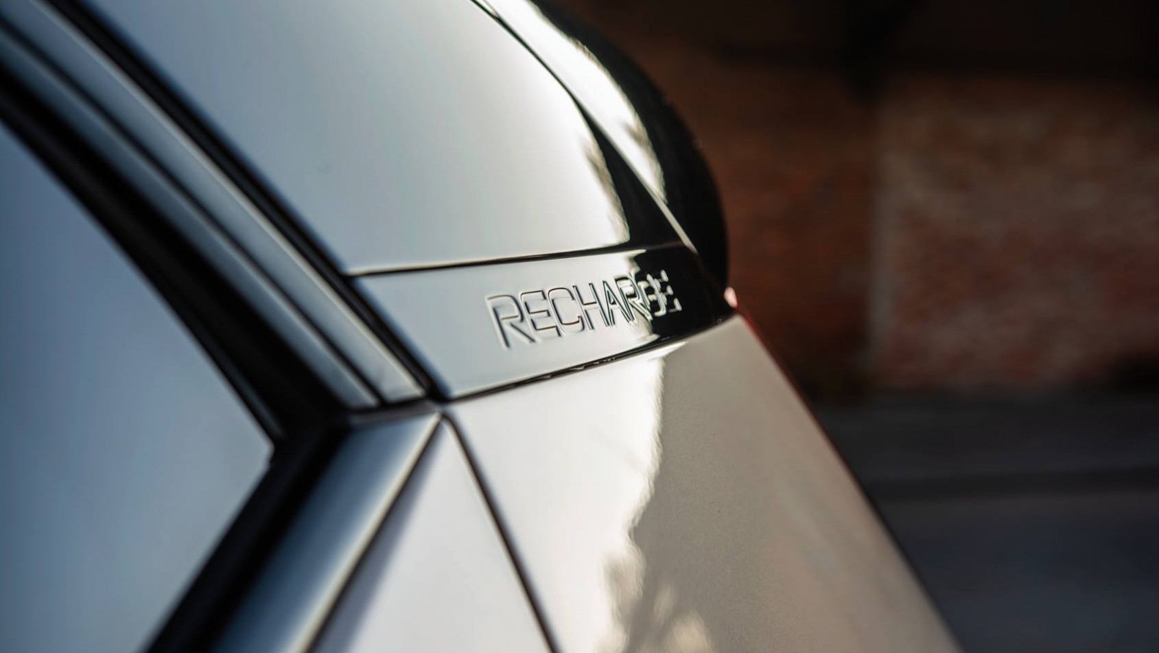 Volvo XC40 Recharge nazwa