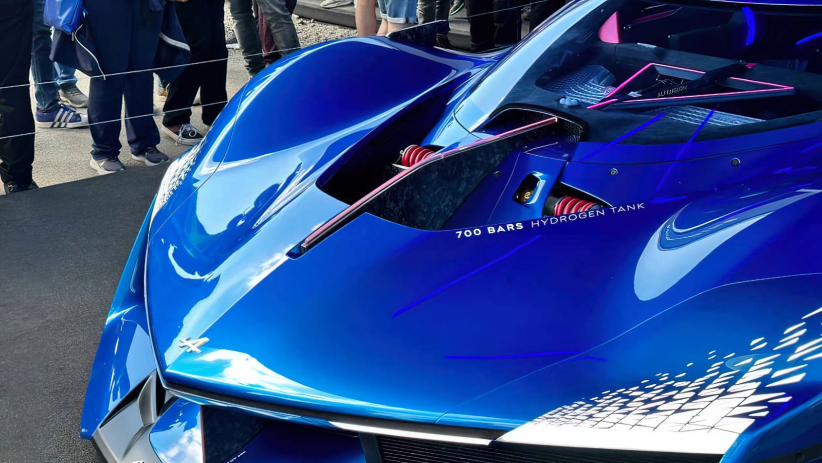 Alpine Alpenglow Hy4 detal przodu