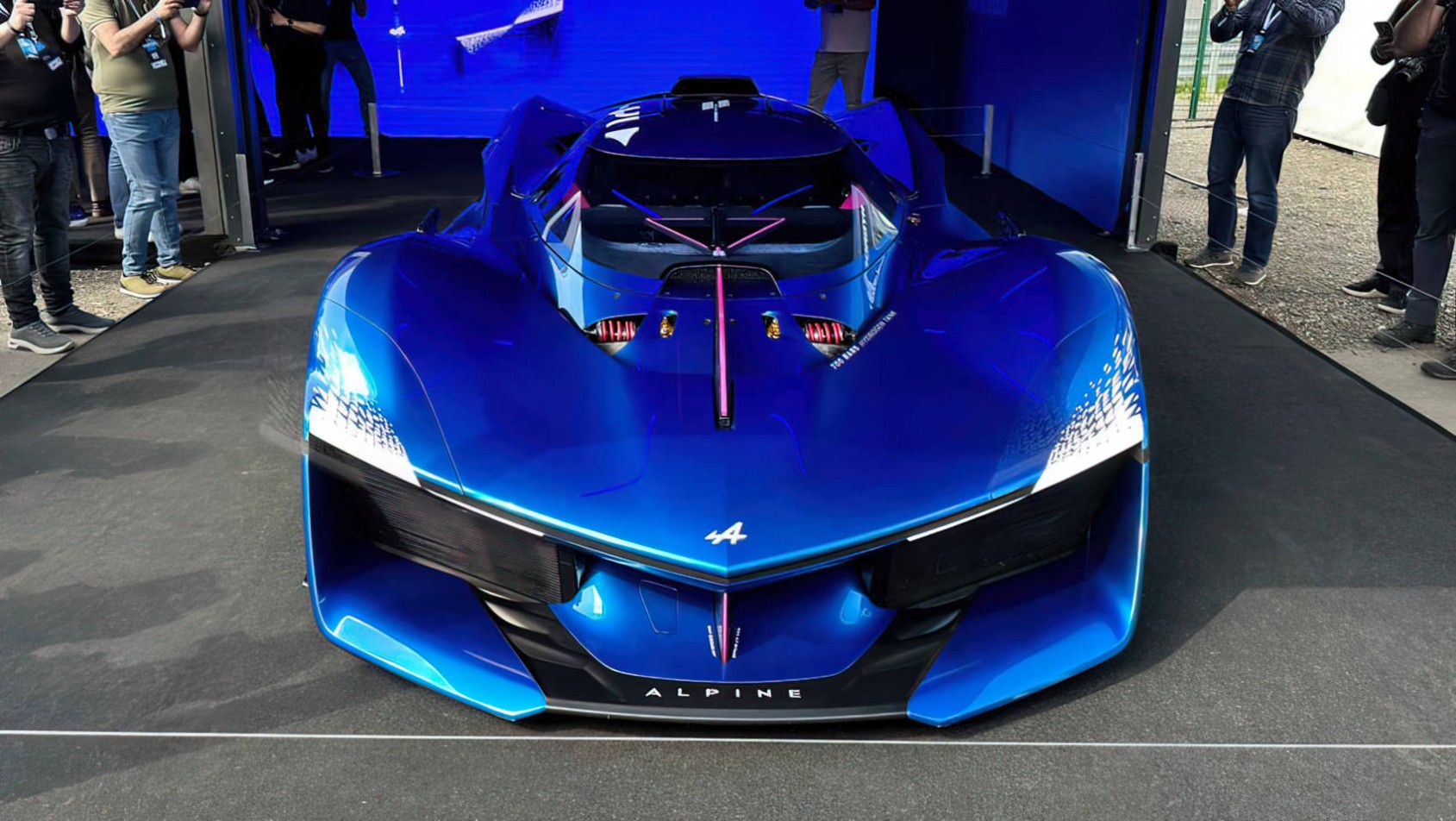 Alpine Alpenglow Hy4 prezentacja na Spa