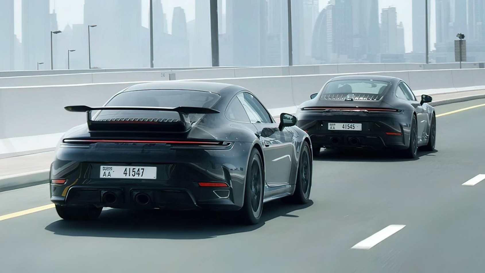 Porsche 911 Porsche 911 992.2 teaser pakiet aero