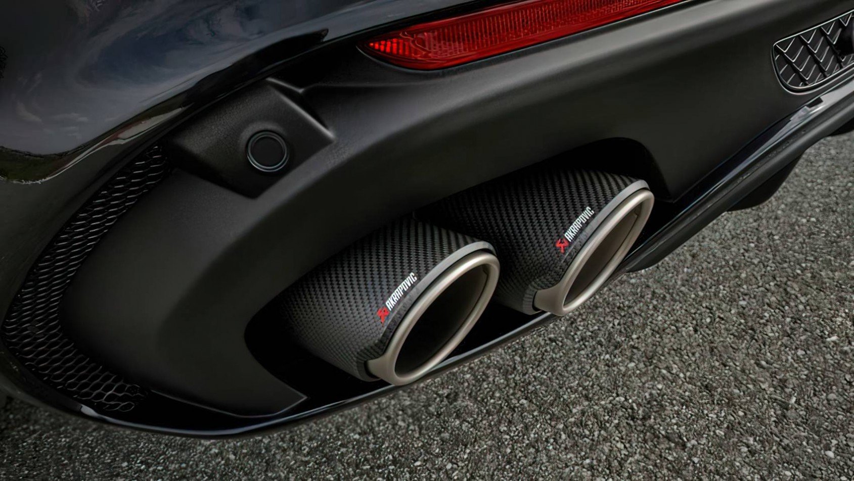 Alfa Romeo Giulia Quadfrifoglio Super Sport wydech