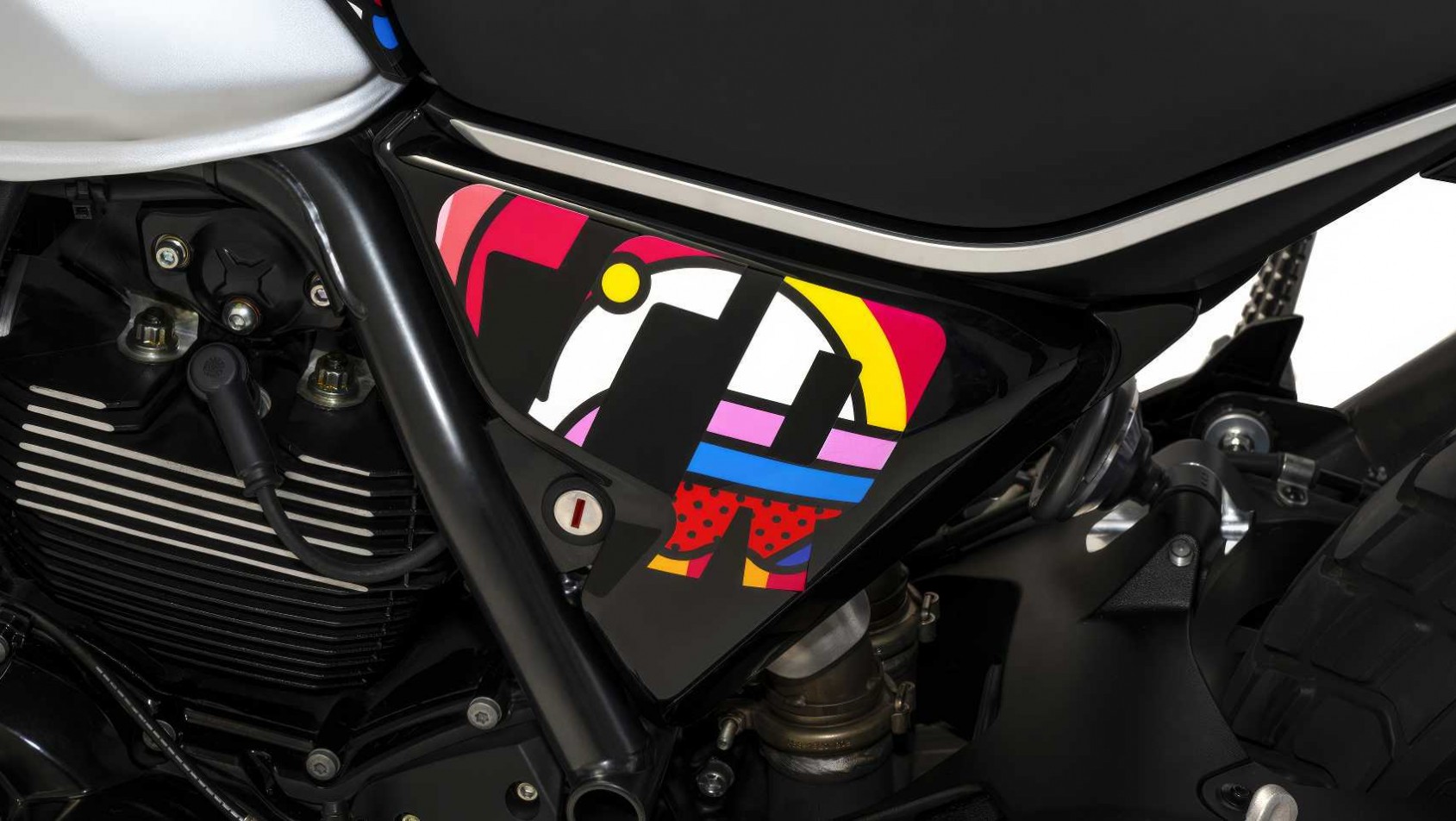 Zbliżenie na detale Scrambler Ducati Van Orton Design