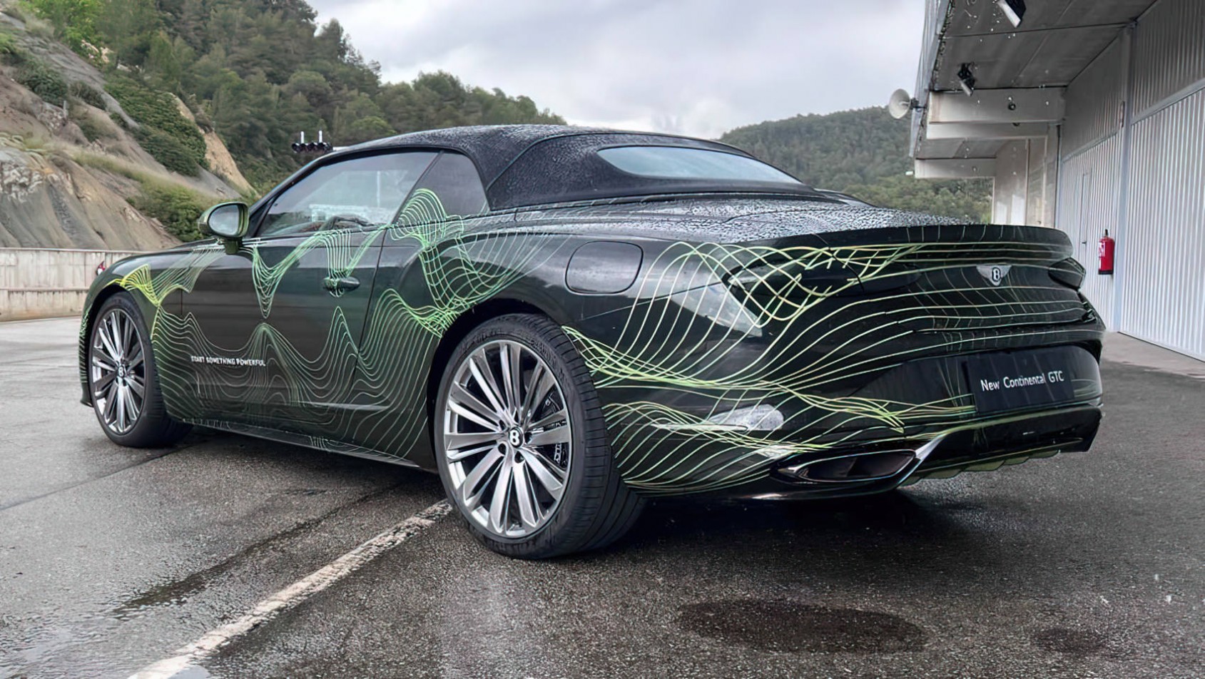 Bentley Continental GT 2024 Bentley Continental GTC PHEV