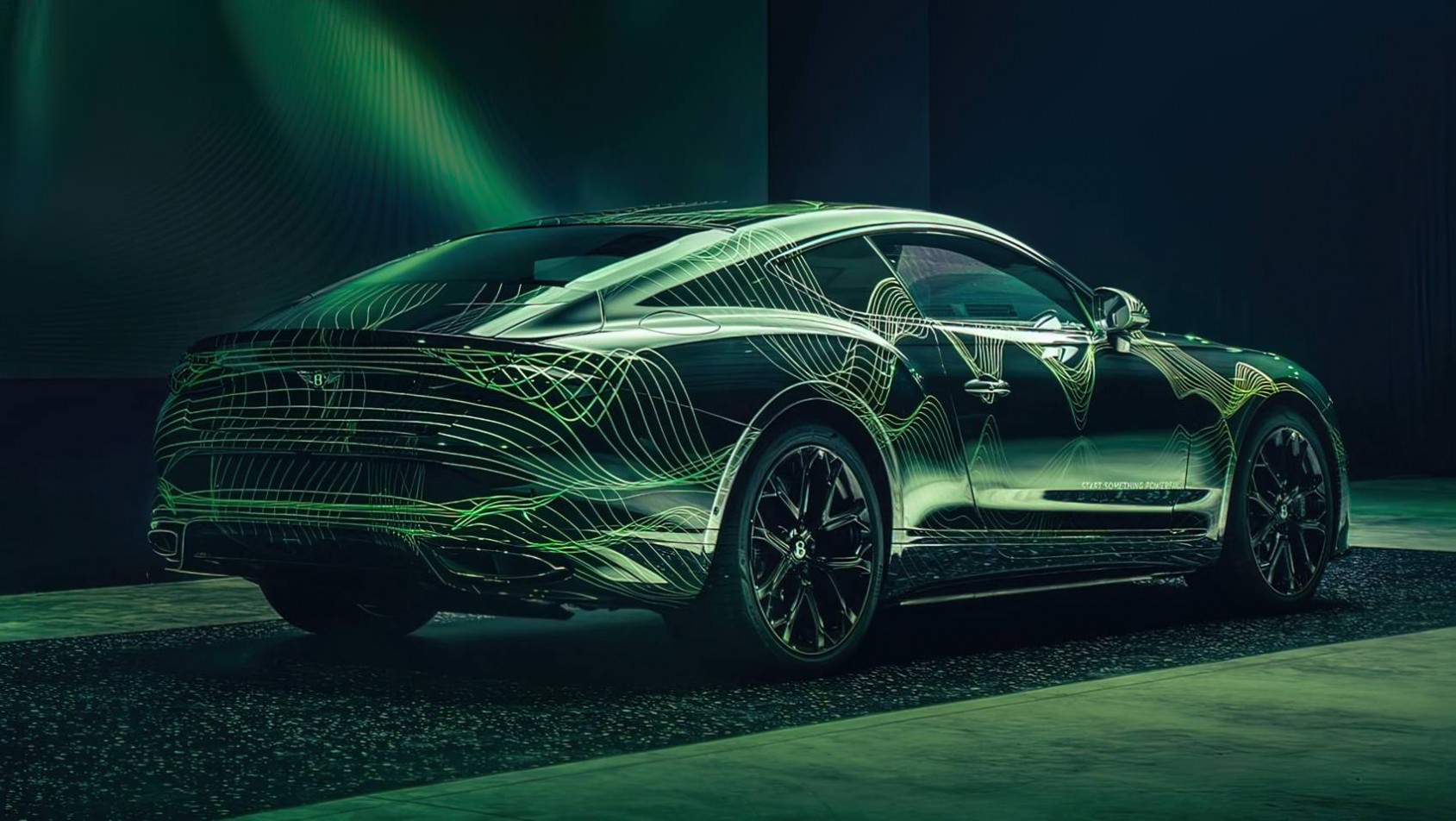 Bentley Continental GT 2024 Bentley Continental GT PHEV kamuflaż