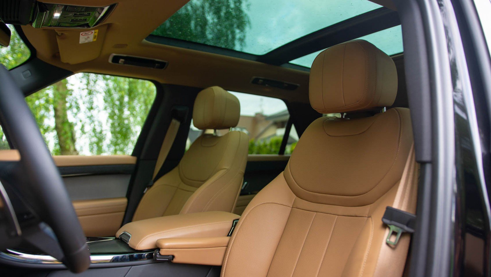 Range Rover Sport 2024 Range Rover Sport D300 kabina