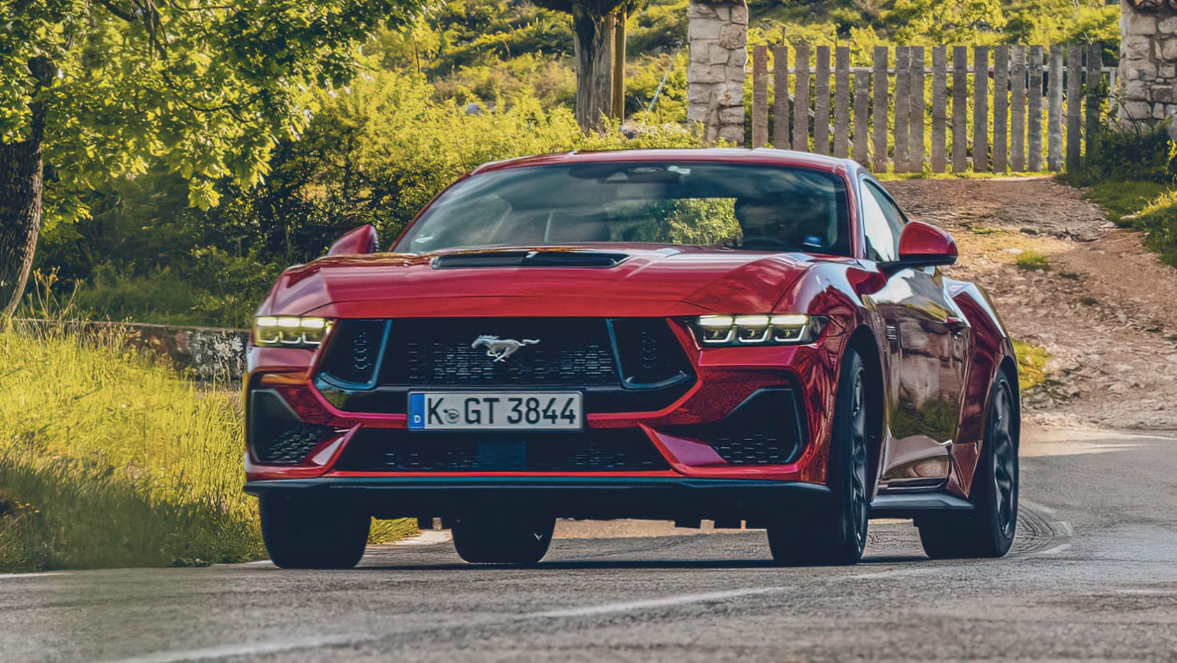 2024 Ford Mustang GT przód