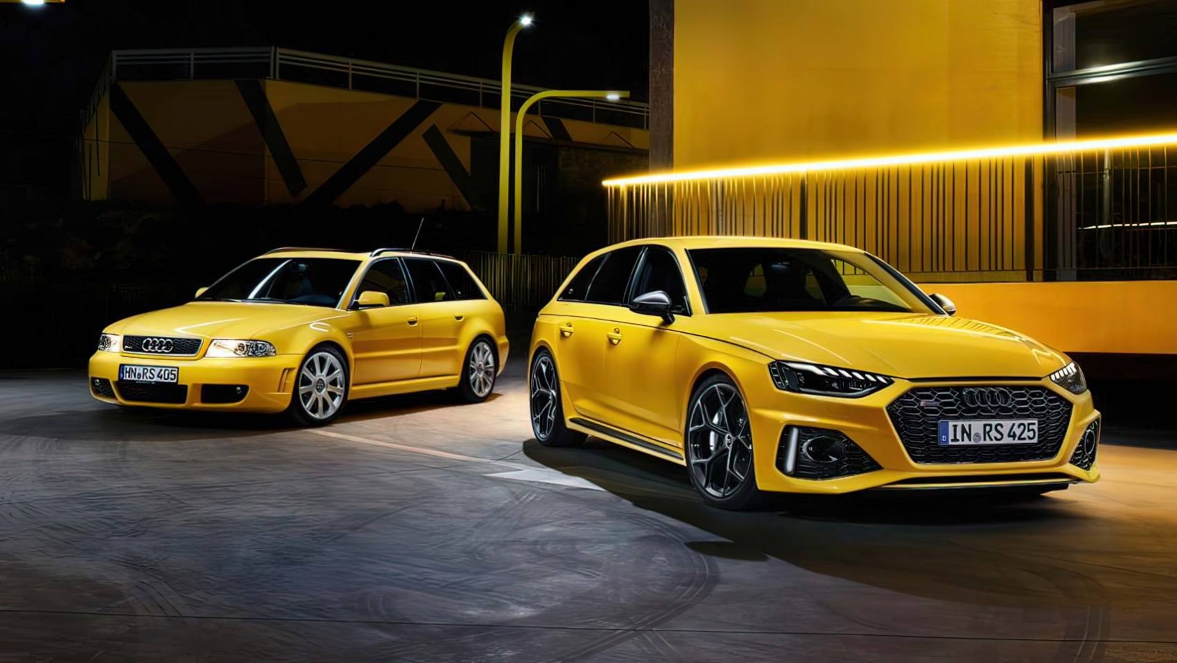 Audi RS 4 Audi RS 4 Avant Edition 25 imola yellow