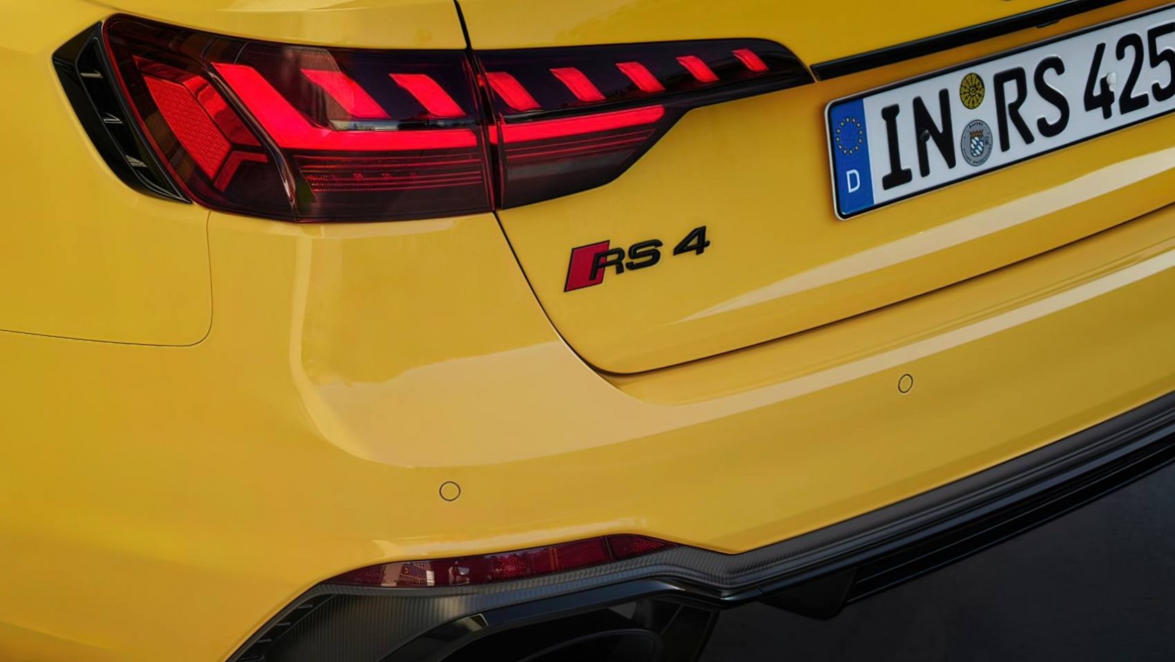 Audi RS 4 Audi RS 4 Avant Edition 25 detale