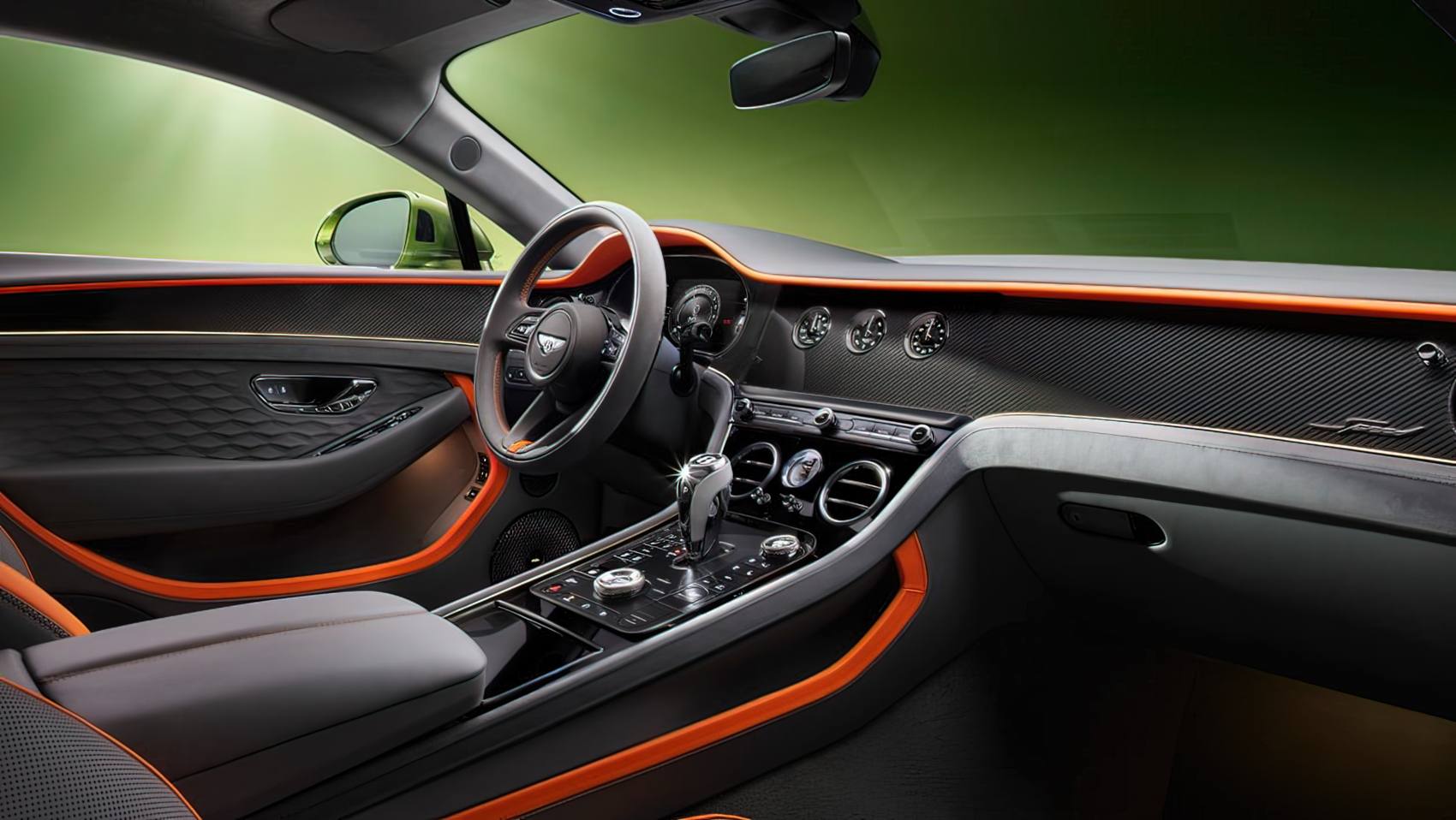 Nowy Bentley Continental GT 2024 wnętrze