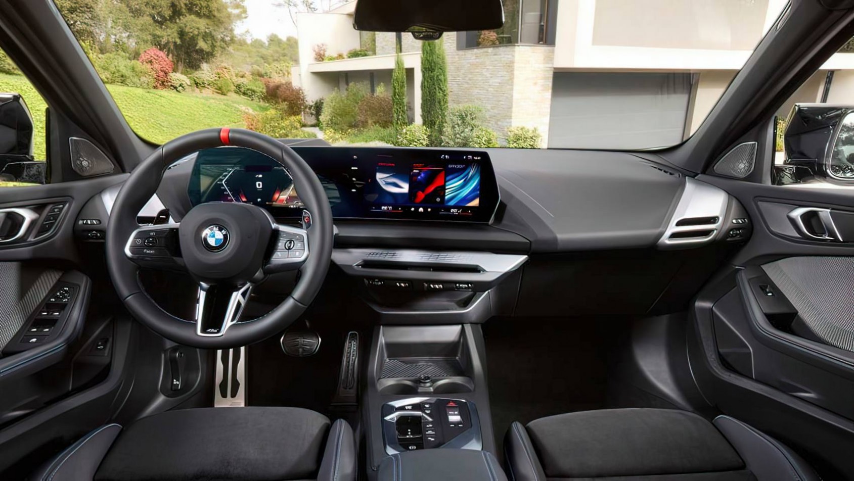 2024 BMW M135 xDrive kokpit