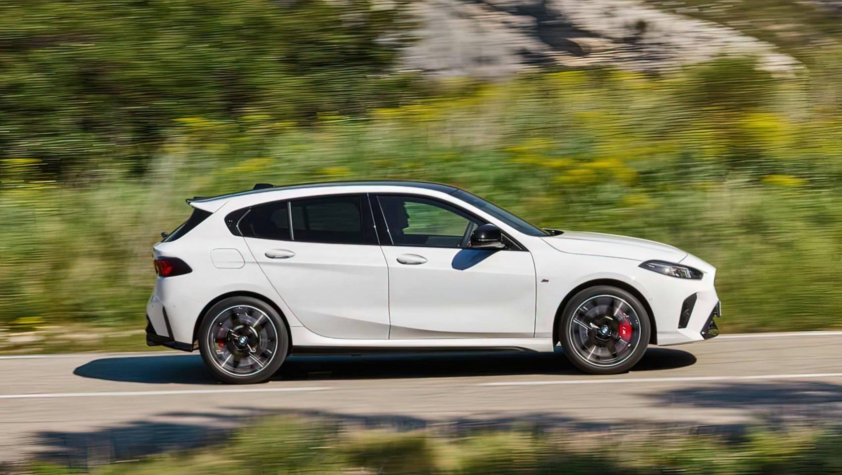 2024 BMW M135 xDrive design