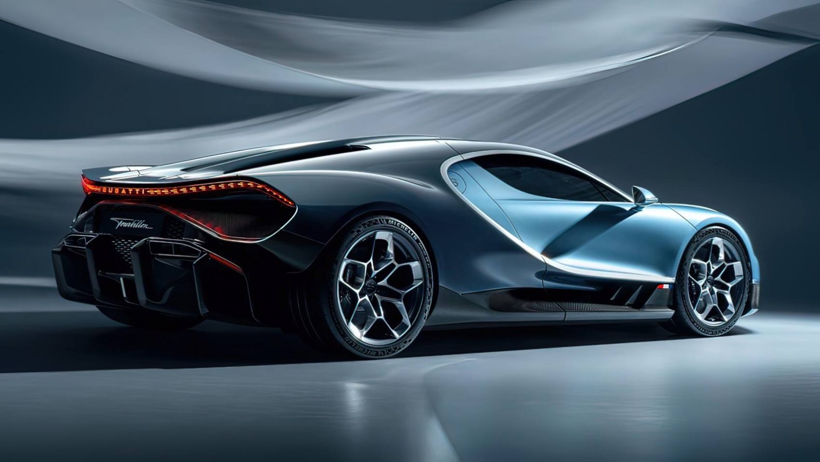 Bugatti Tourbillon studio tył