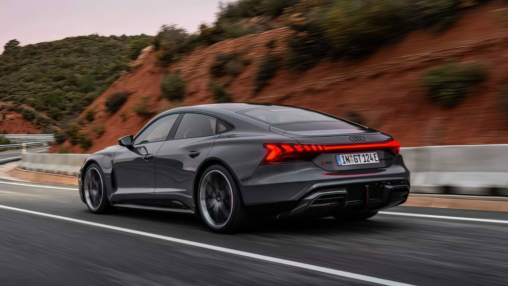 Audi e-tron GT 2024 Audi RS e-tron GT Performance jazda