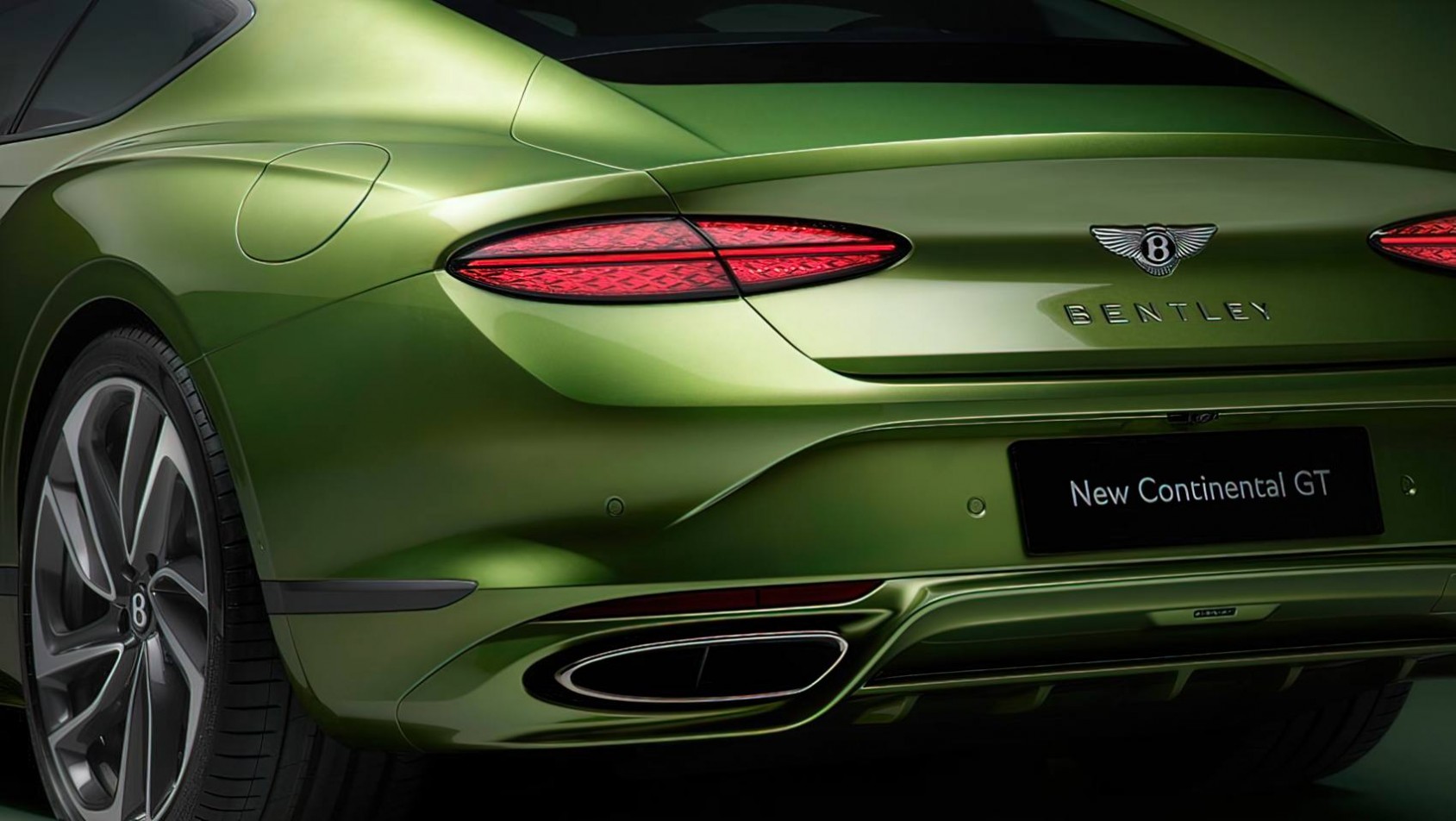 Nowy Bentley Continental GTC 2024 detal tyłu
