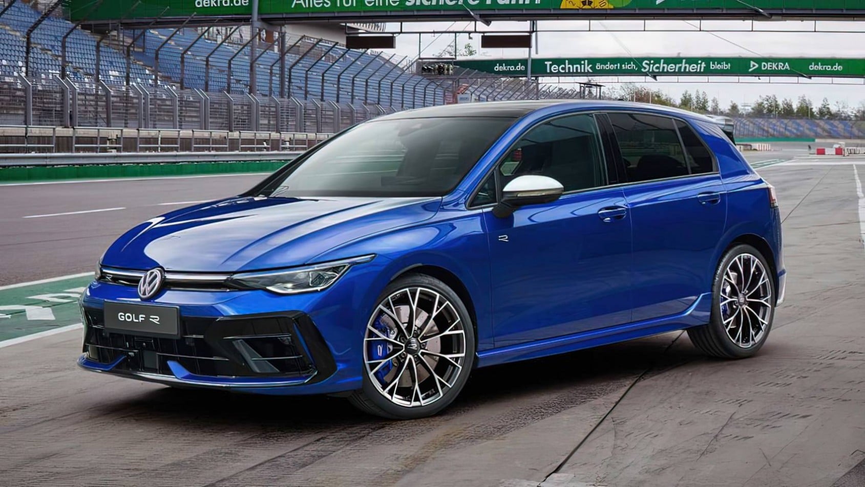 2024 Volkswagen Golf R MK8.5 lifting