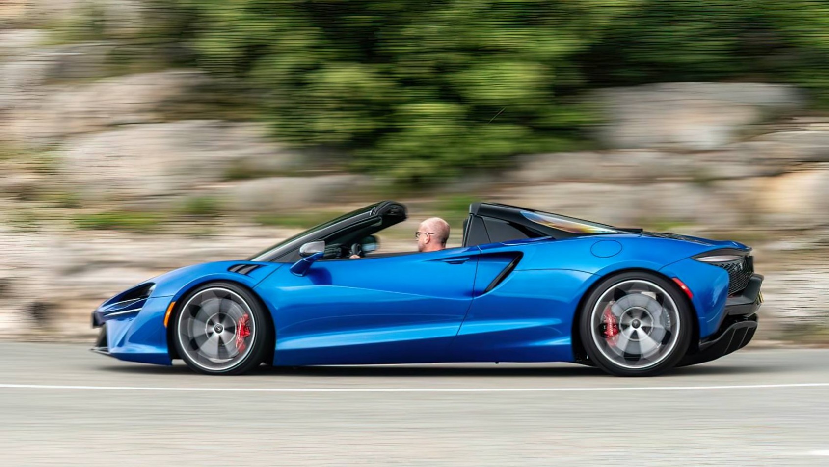 McLaren Artura Spider sylwetka