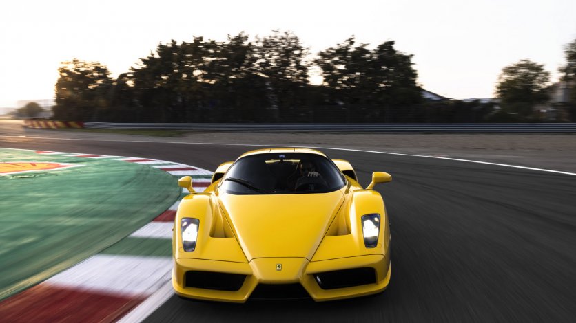 Ferrari Enzo Pirelli współpraca