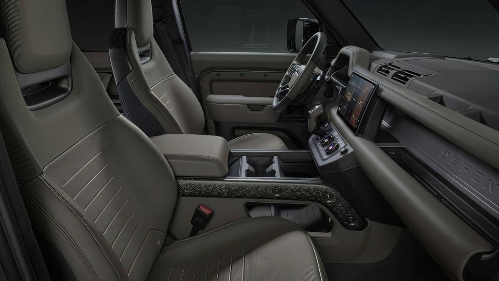 Land Rover Defender Octa V8 wnętrze