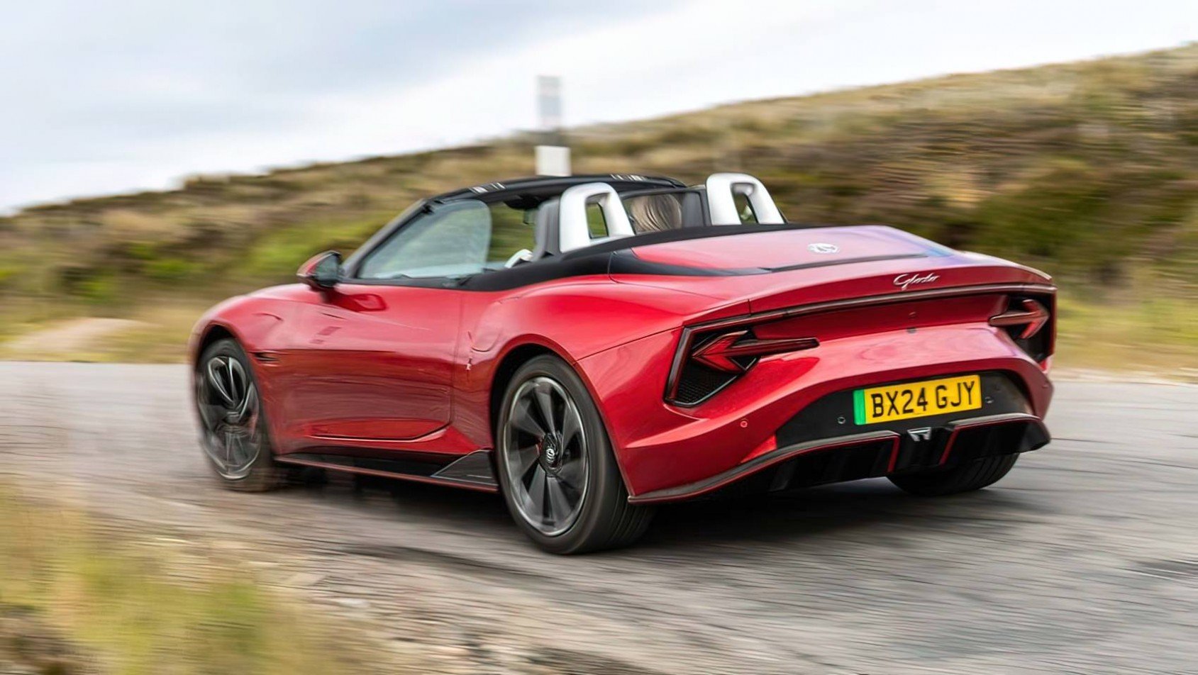 MG Cyberster design tył