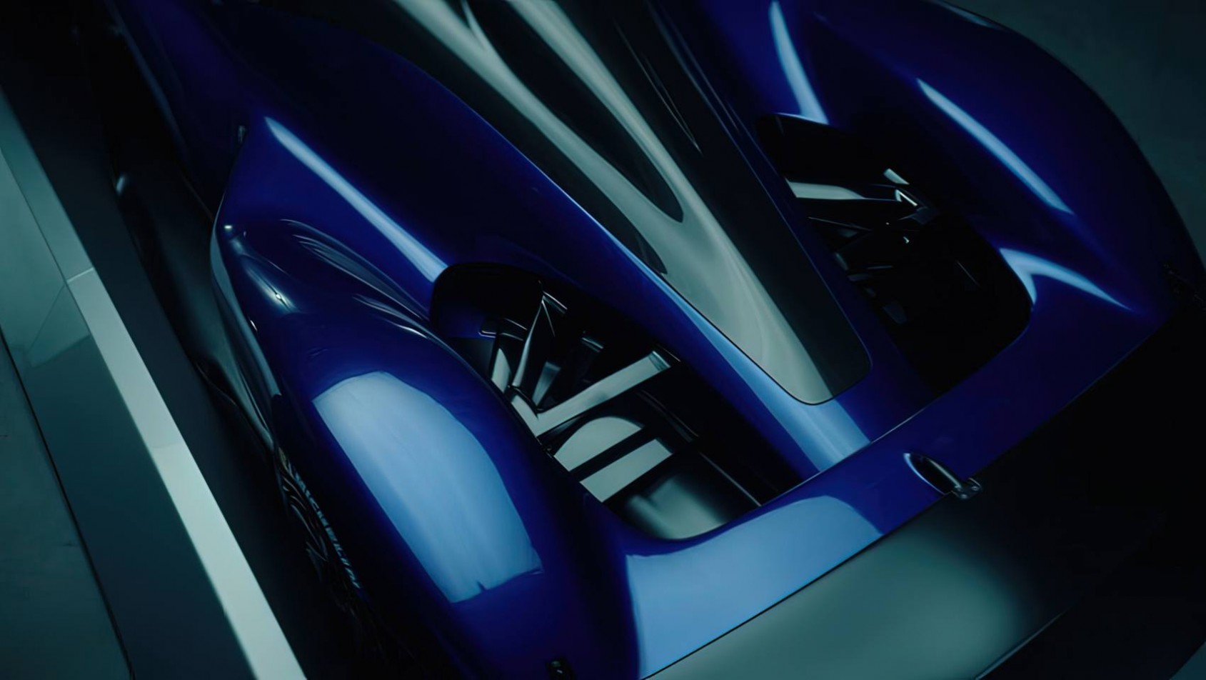 Red Bull RB17 aktywne skrzydło