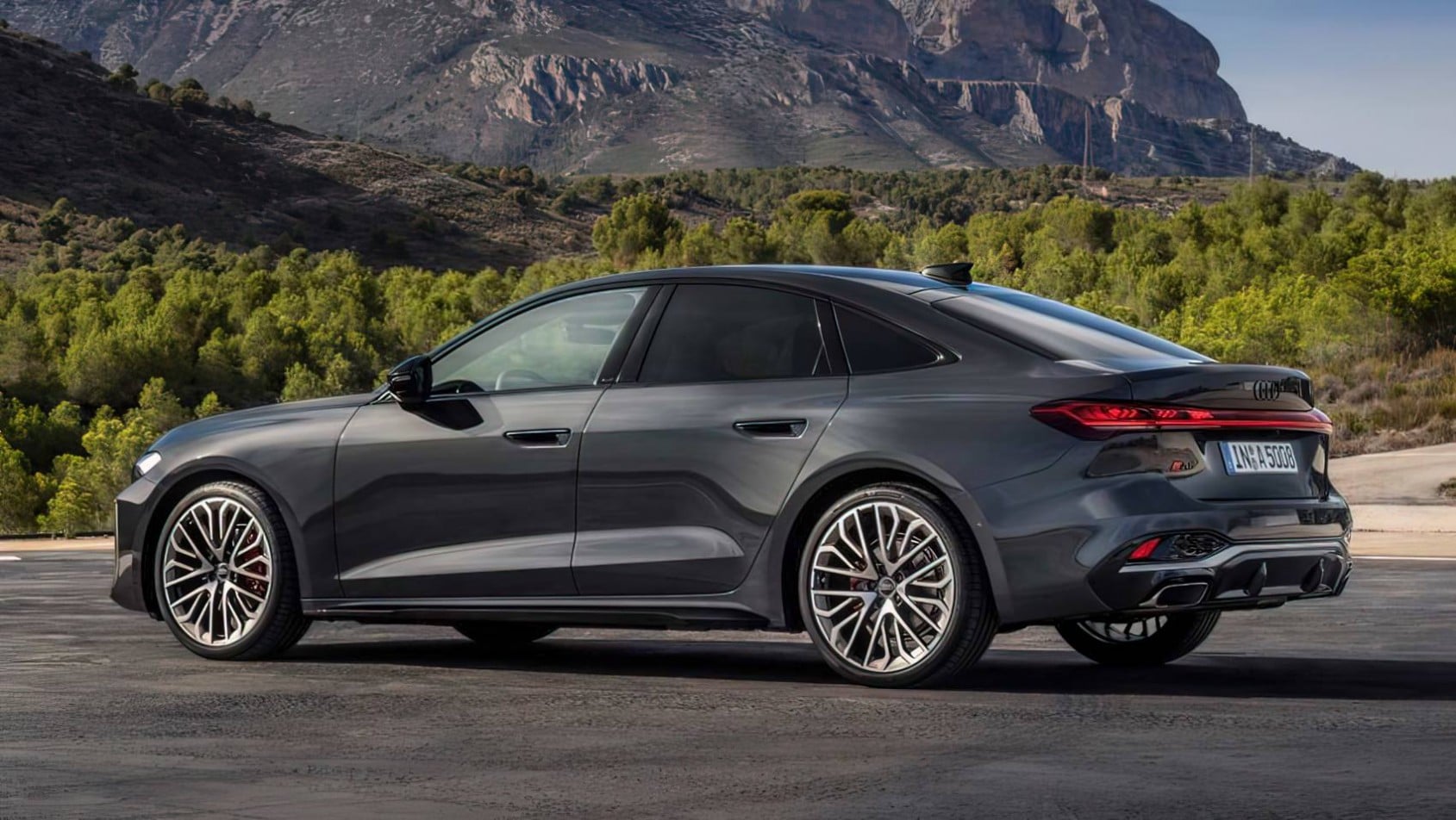 2024 Audi S5 liftback