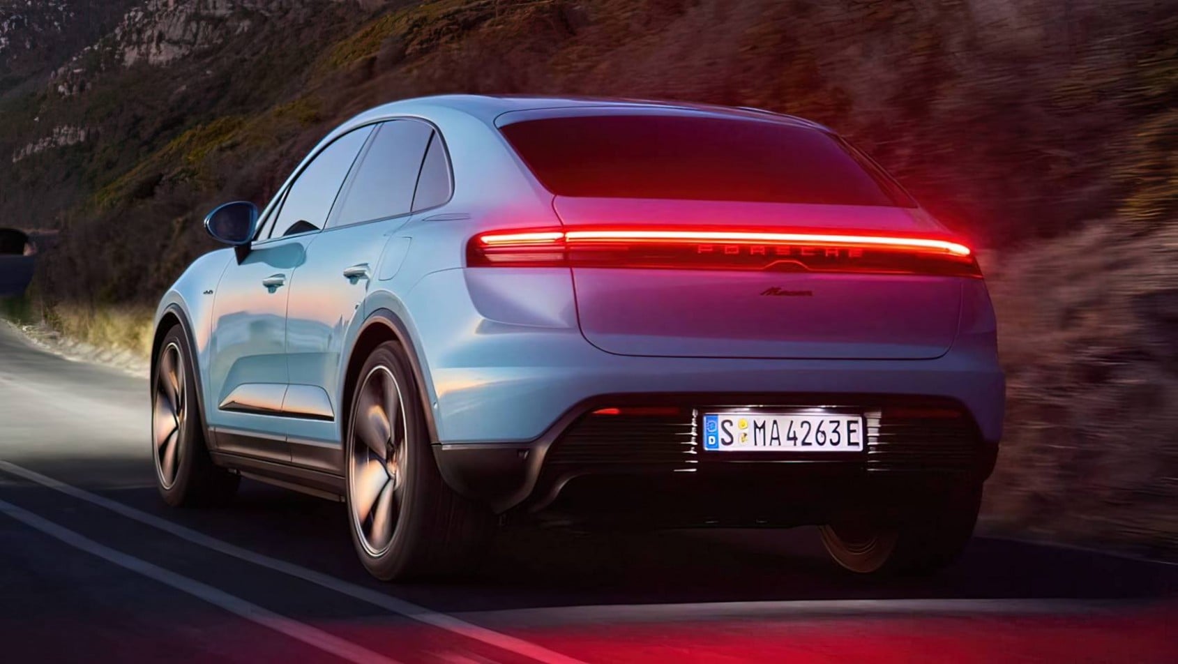 Porsche Macan RWD oświetlenie