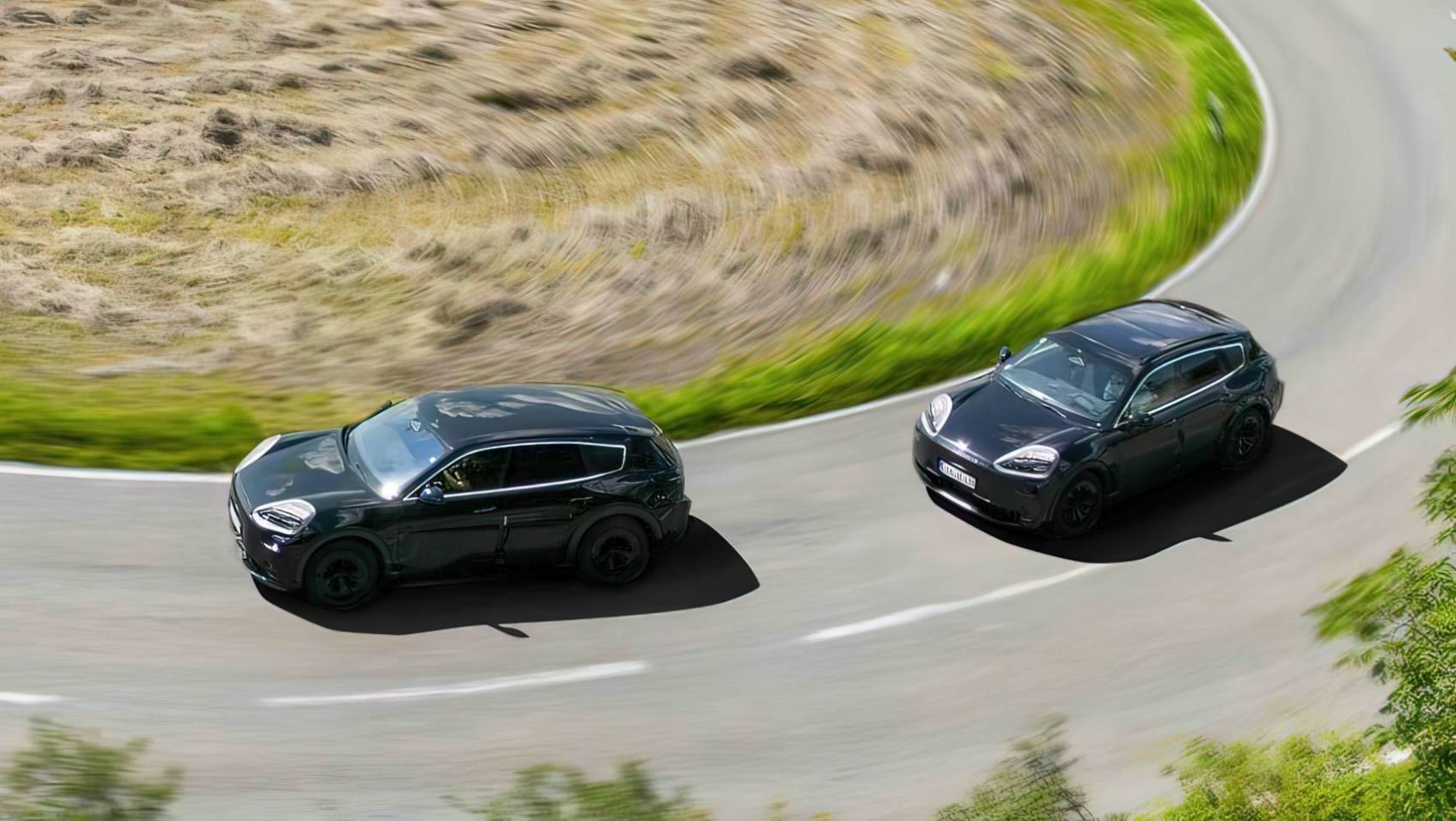 Porsche Cayenne Porsche Cayenne EV testy
