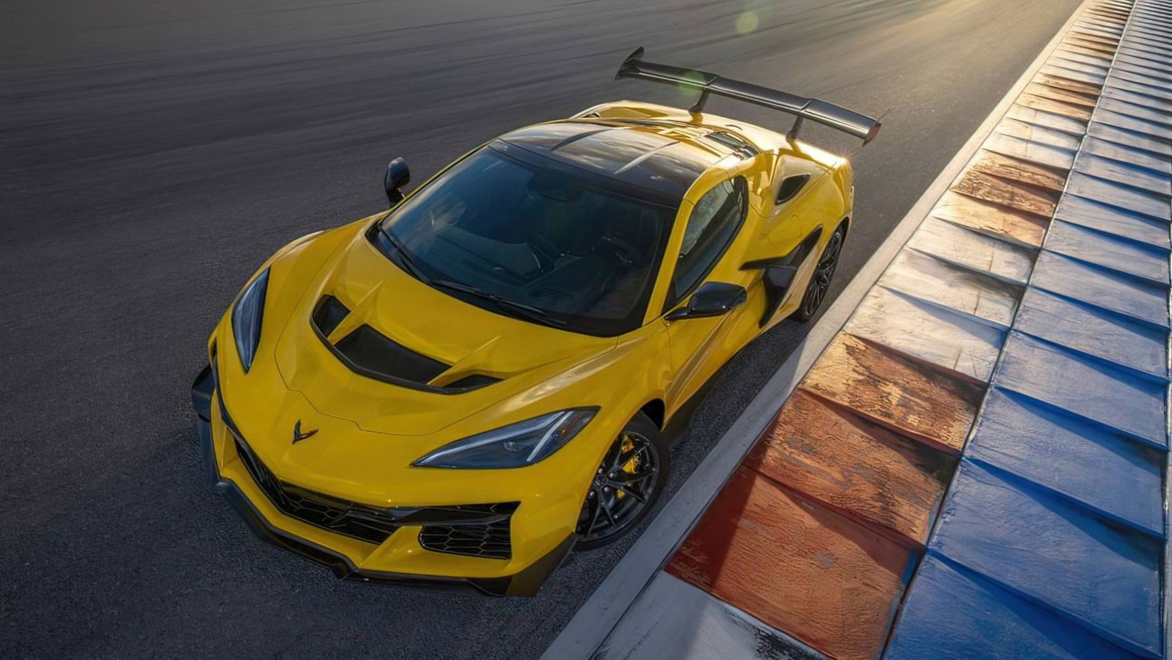 Corvette ZR1 2025 Corvette C8 ZR1 na torze