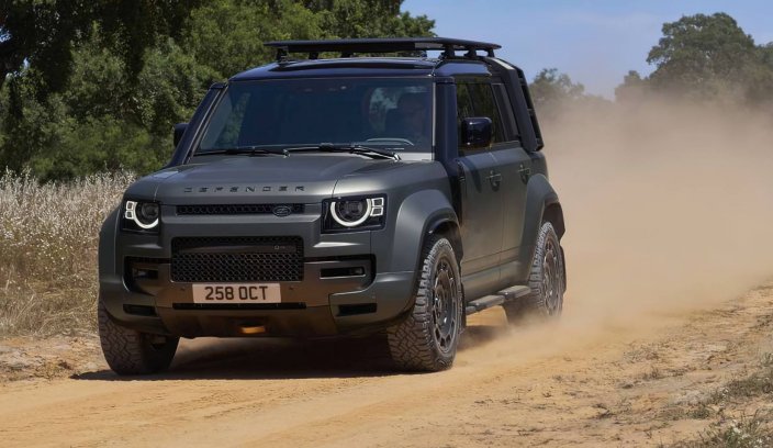 Land Rover Defender Octa V8 debiut