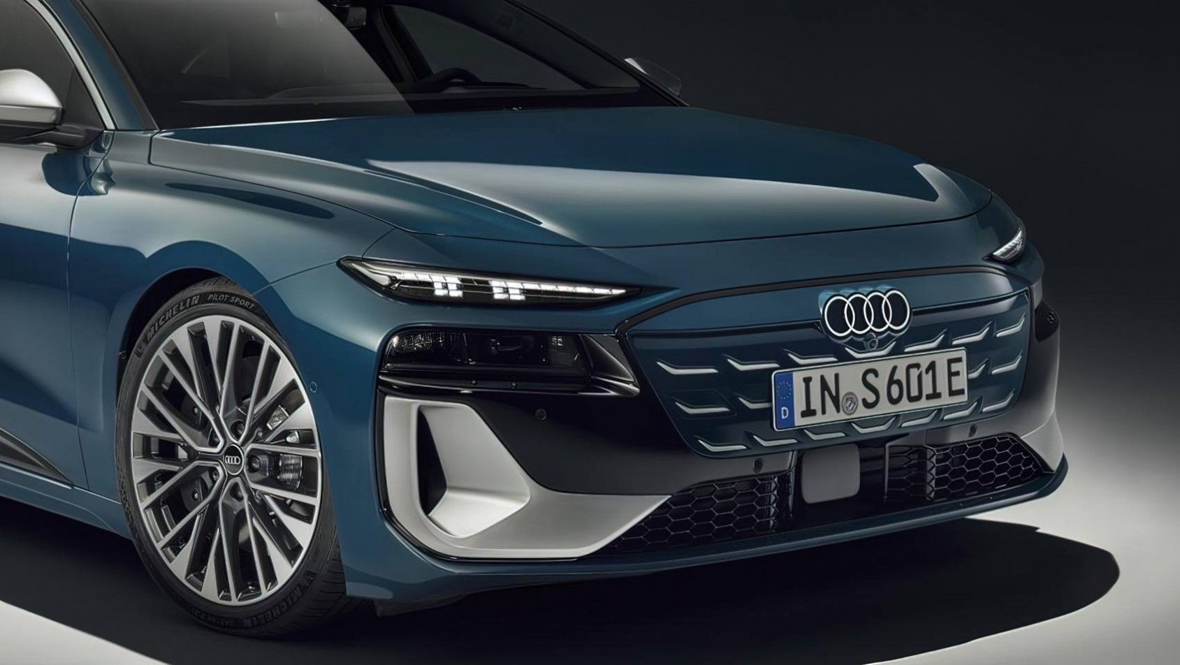2025 Audi S6 e-tron grill