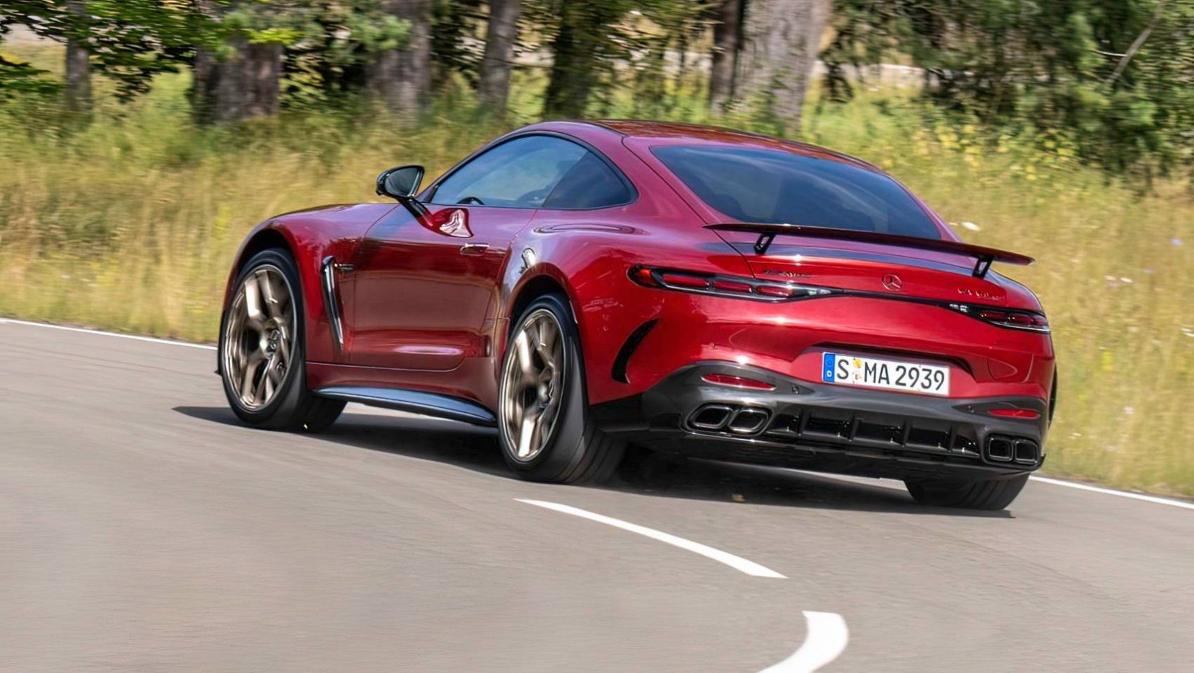 Mercedes-AMG GT 63 S E-Performance kontrola poślizgu