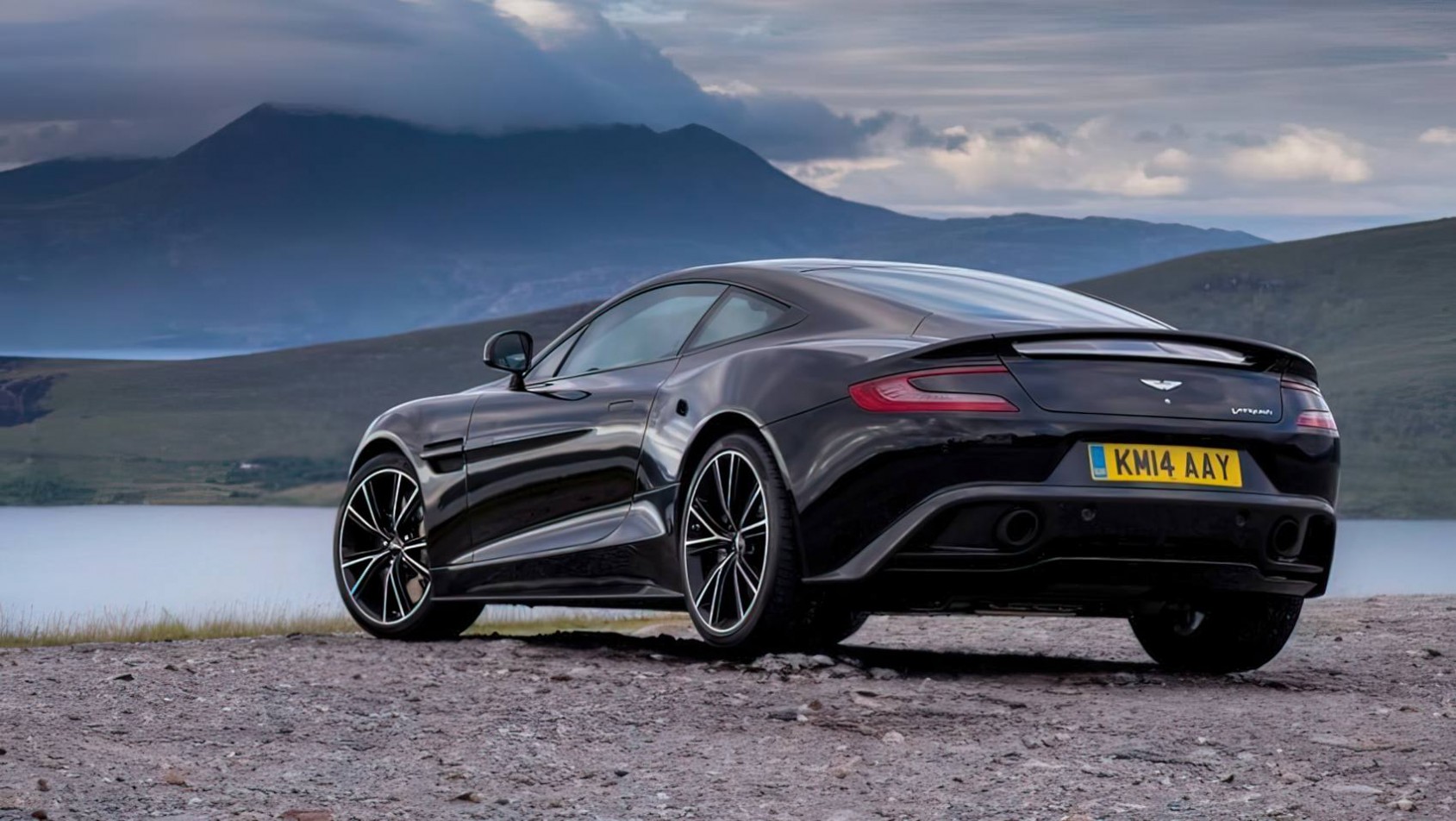 Aston Martin Vanquish MK2 design